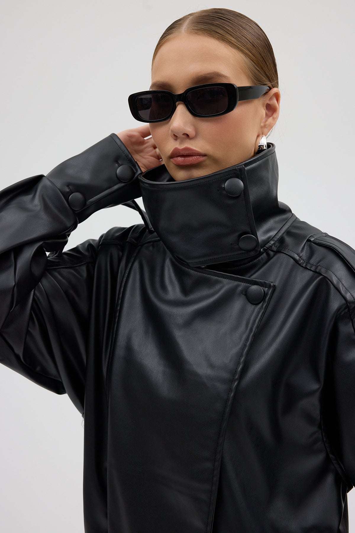 LERMONA Siyah Boğazlı Deri Ceket