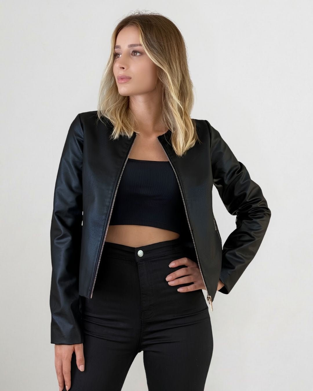 LERMONA The Noir Essential