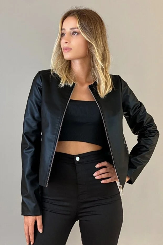 LERMONA The Noir Essential